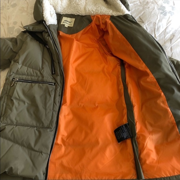 Orolay women’s army green thickened down puffer jacket - Picture 10 of 15